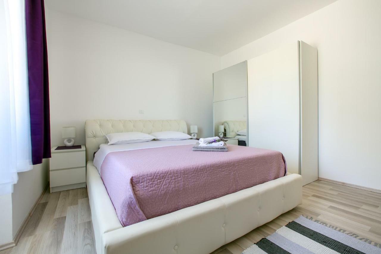 Apartment Maja Pula Ngoại thất bức ảnh