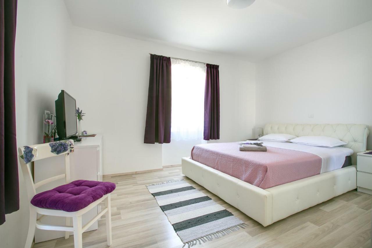 Apartment Maja Pula Ngoại thất bức ảnh